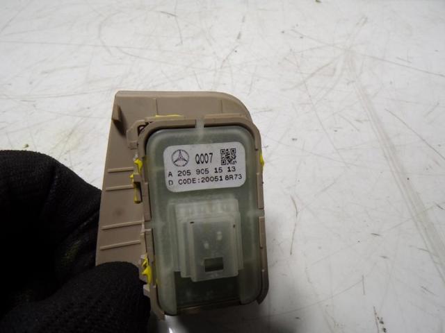 A2059051513 MERCEDES Unidad de control de elevalunas delantero derecho  disponible Vigo