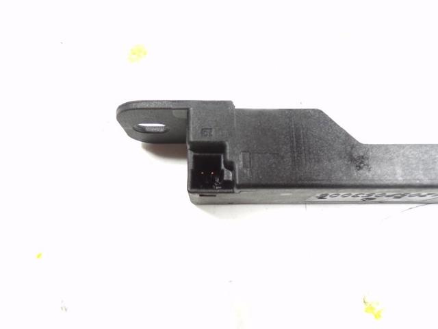 A2059053005 MERCEDES Antena Kessy  en stock Gandía