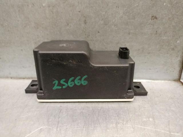 A2059053414 Convertidor de voltaje universal comprar Sevilla