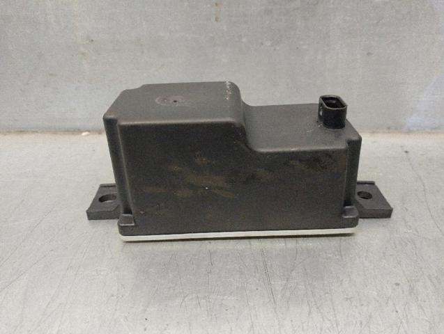 A2059053414 MERCEDES Convertidor de voltaje universal  disponible Vigo
