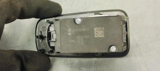 A2059056603 MERCEDES Interruptor del freno de estacionamiento electromecánico  en stock Huelva