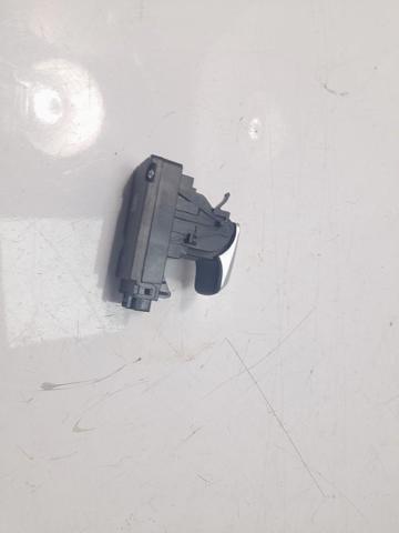 A2059056603 MERCEDES Interruptor del freno de estacionamiento electromecánico  comprar en Lleida