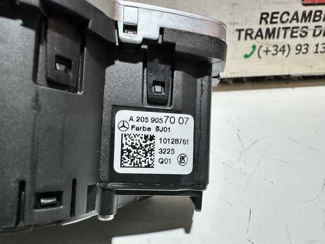 A2059057007 Interruptor de luces en el tablero  disponible Málaga