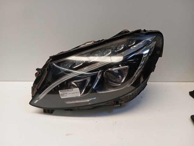 Faros delanteros A2059068701 MERCEDES
