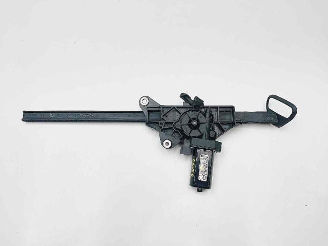 A2078600282 MERCEDES Cinturón de seguridad delantero derecho  en stock Gandía
