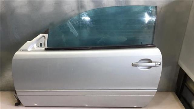 Puerta del conductor Mercedes CLK  (C208)