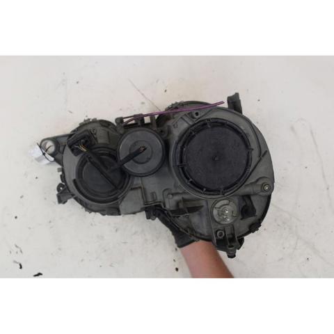 A2088200161 Faro izquierdo  disponible Utrera