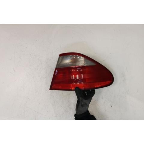 A2088200264 Piloto trasero exterior derecho  comprar en Zaragoza