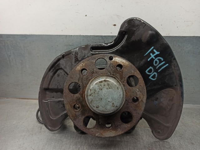 A2093320101 MERCEDES Mangueta delantera derecha comprar Alcalá