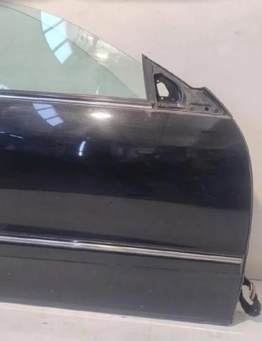 A2097200205 MERCEDES Puerta delantera derecha  disponible Alicante