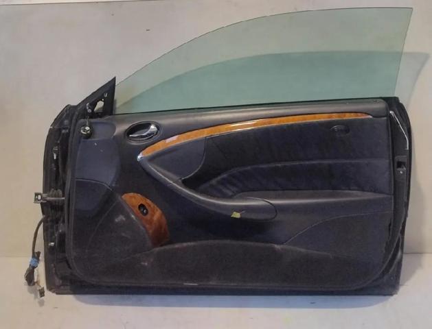 MERCEDES A2097200205 Puerta delantera derecha  comprar en Murcia