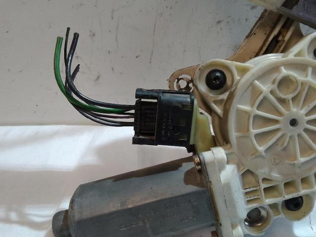 MERCEDES A2097200846 Mecanismo de elevalunas de la puerta delantera derecha  comprar en Murcia