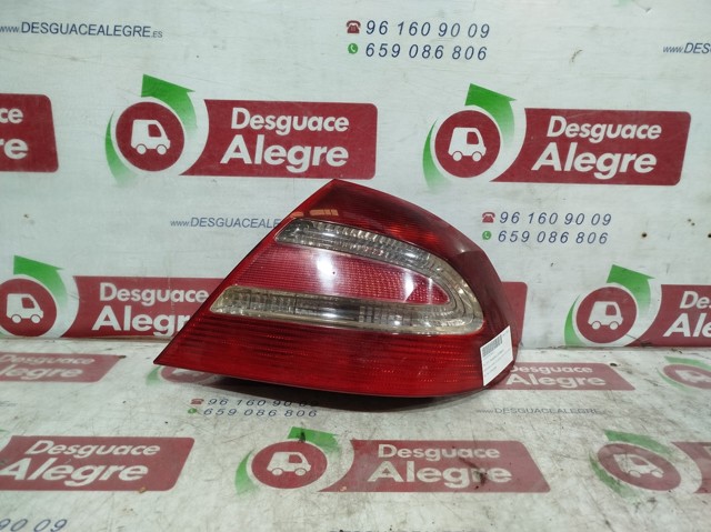 Piloto trasero derecho A2098200264 MERCEDES