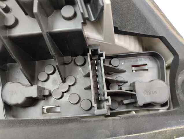 Piloto trasero derecho A2098200264 MERCEDES