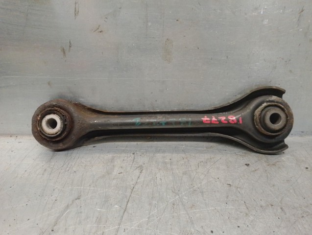 A2103503306 Brazo superior de suspensión trasera izquierdo/derecho  disponible Burgos