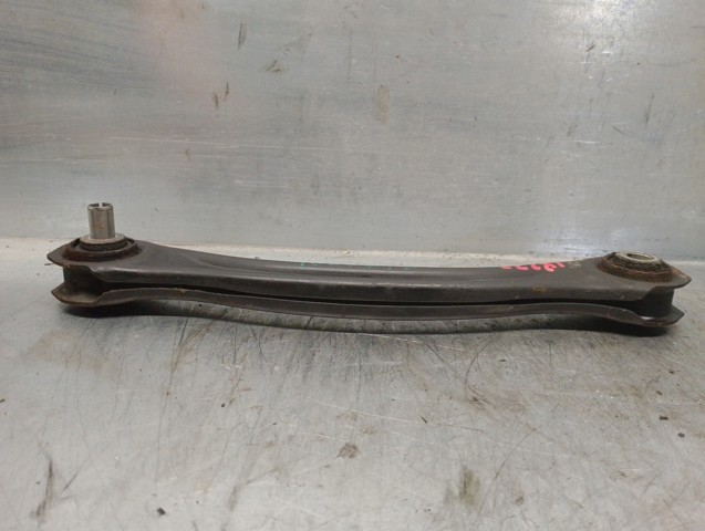 A2103503406 Brazo superior de suspensión trasera izquierdo/derecho  en stock Granada
