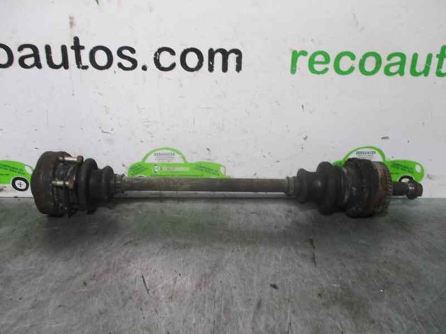 Árbol de transmisión trasero A2103508510 Mercedes