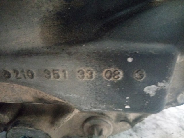 MERCEDES A2103510805 Carcasa del diferencial trasero  en stock Valencia