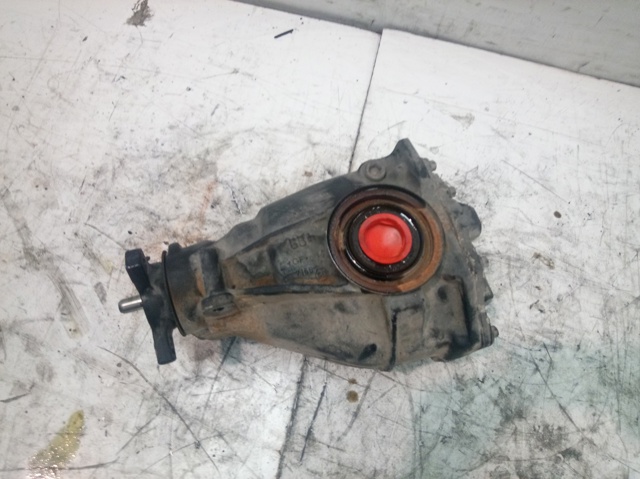 A2103510805 MERCEDES Carcasa del diferencial trasero  disponible Alicante