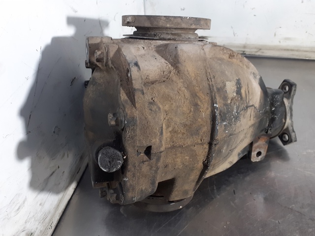 A2103510805 MERCEDES Carcasa del diferencial trasero  en stock Córdoba