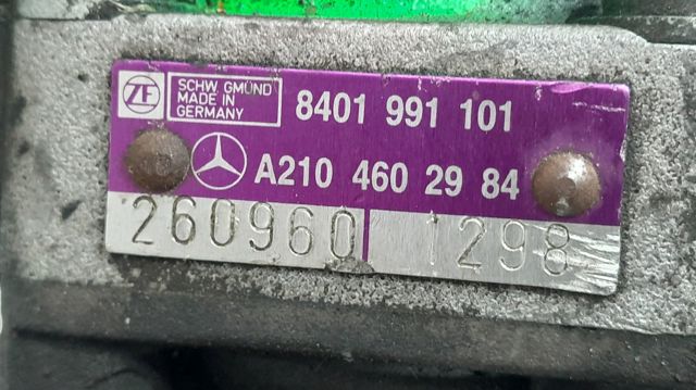 A2104602984 MERCEDES Bomba de dirección  en stock Córdoba