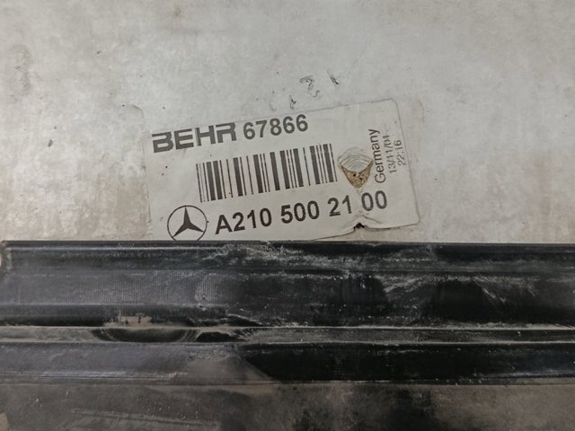 Radiador de aire, intercooler A2105002100 MERCEDES