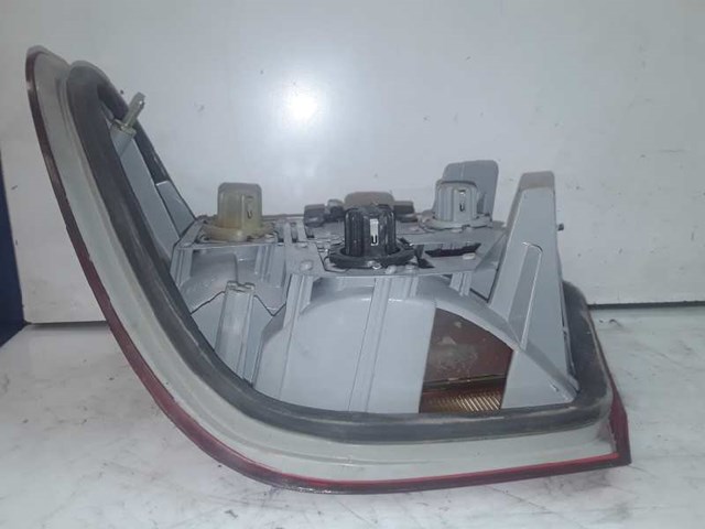 A2108200164 Piloto trasero exterior izquierdo  en stock Granada