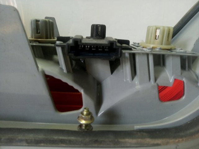A2108200164 Piloto trasero exterior izquierdo  comprar en Zaragoza