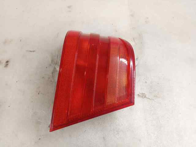 A2108200164 Piloto trasero exterior izquierdo  disponible Utrera