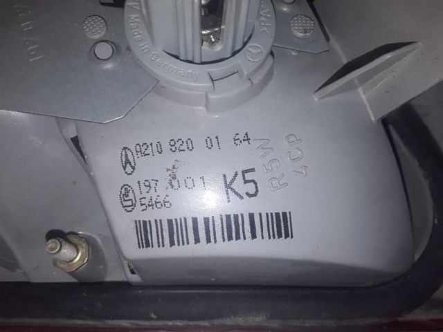 MERCEDES A2108200164 Piloto trasero exterior izquierdo  en stock Terrassa