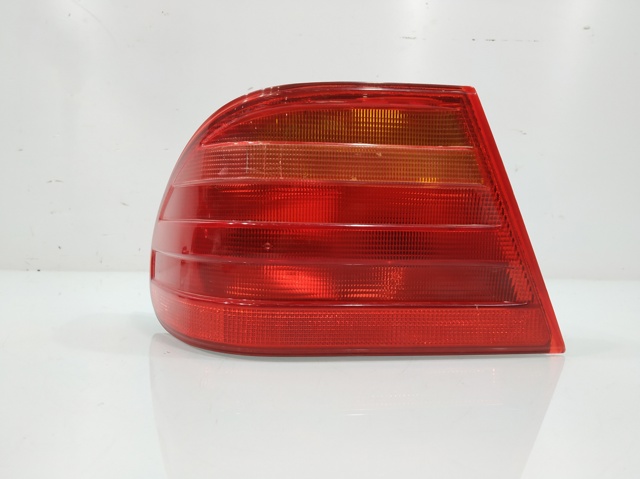 A2108200164 Piloto trasero exterior izquierdo comprar Almería