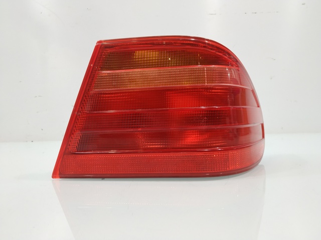 MERCEDES A2108200264 Piloto trasero exterior derecho  comprar en Ponferrada
