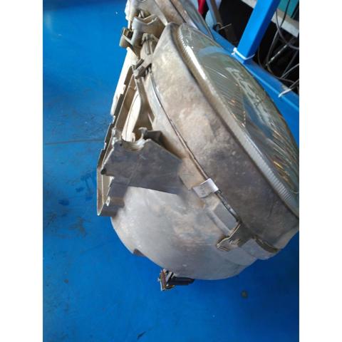 A2108200361 Faro izquierdo  comprar en Reus
