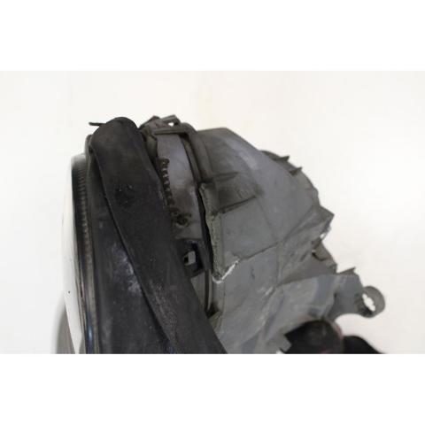 A2108200461 MERCEDES Faro derecho  en stock Huelva
