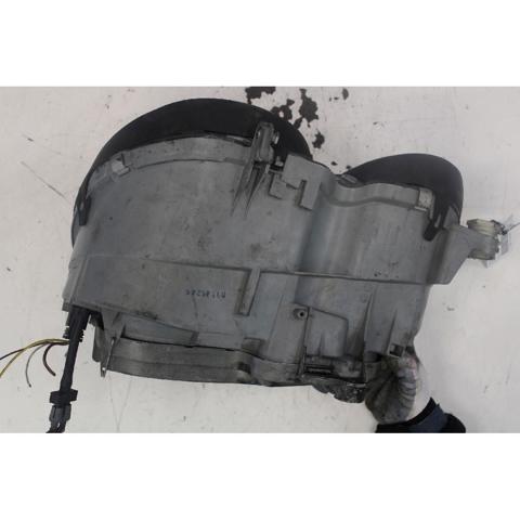 A2108200461 Faro derecho  en stock Granada