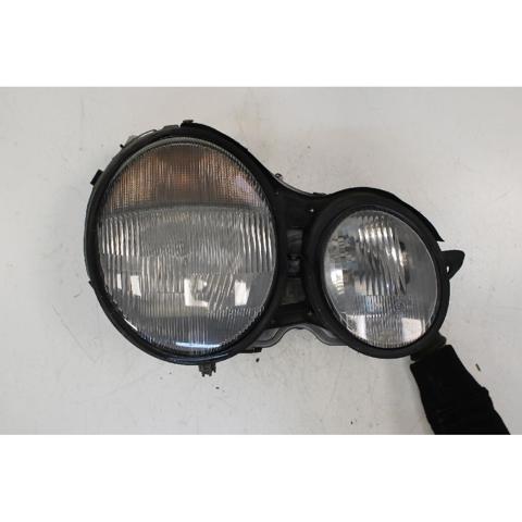 A2108200461 MERCEDES Faro derecho  en stock Córdoba