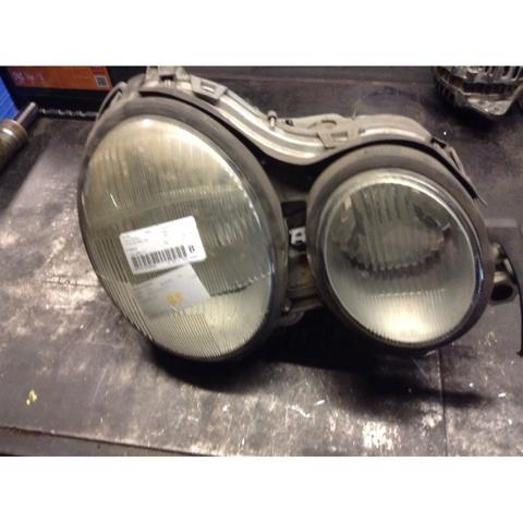A2108200461 MERCEDES Faro derecho comprar Alcalá
