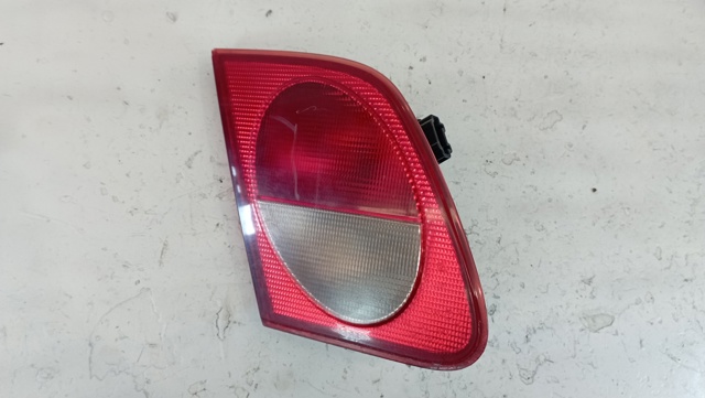 MERCEDES A2108200964 Piloto trasero interior izquierdo  disponible Valladolid