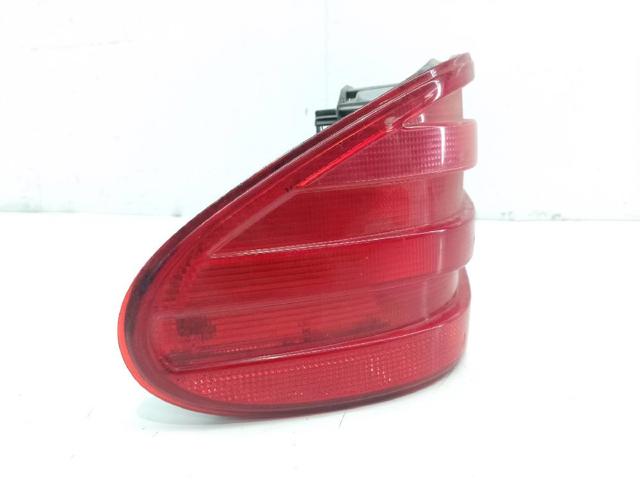 MERCEDES A2108204364 Piloto trasero exterior izquierdo  en stock Salamanca