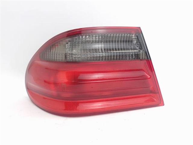 MERCEDES A2108208164 Piloto trasero exterior izquierdo  comprar en Albacete