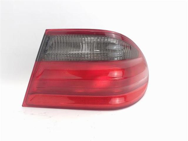 A2108208264 MERCEDES Piloto trasero exterior derecho  comprar en Jaén