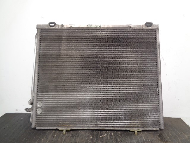 A2108300270 MERCEDES Condensador de aire acondicionado  comprar en Lleida