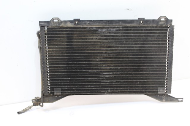 A2108300370 Condensador de aire acondicionado  disponible Burgos
