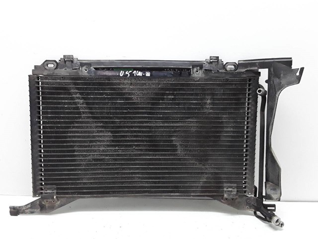 MERCEDES A2108300370 Condensador de aire acondicionado  disponible Lugo