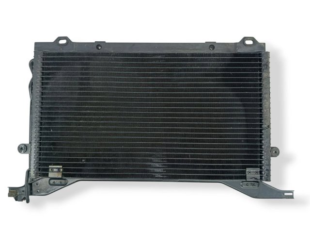 A2108300470 Condensador de aire acondicionado  disponible Burgos