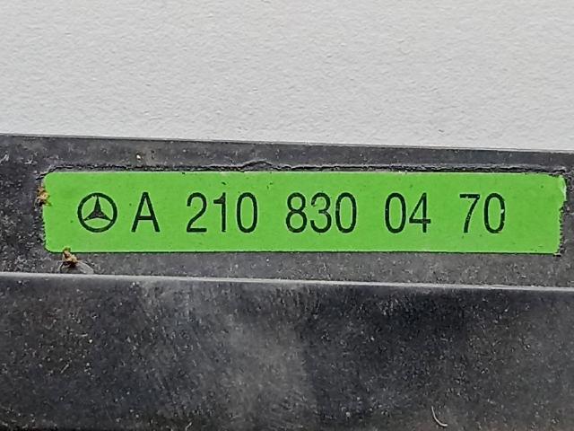 MERCEDES A2108300470 Condensador de aire acondicionado  disponible España