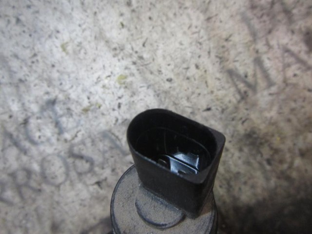 MERCEDES A2108690821 Motor de la bomba del lavaparabrisas delantero  disponible Valladolid
