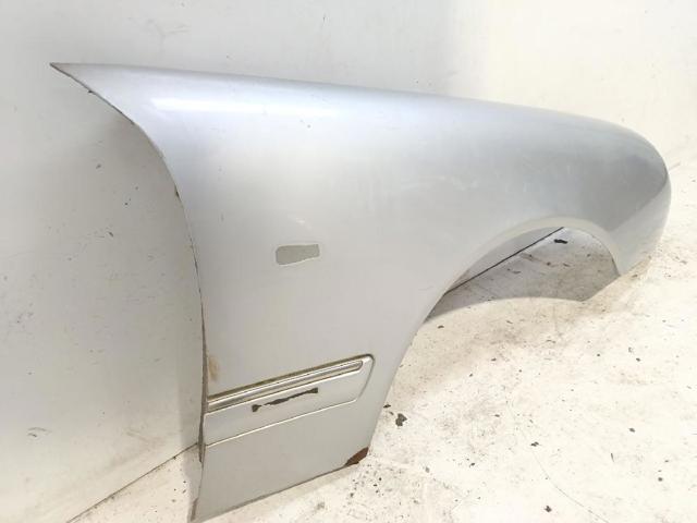 A2108800218 Aleta delantera derecha  comprar en Reus