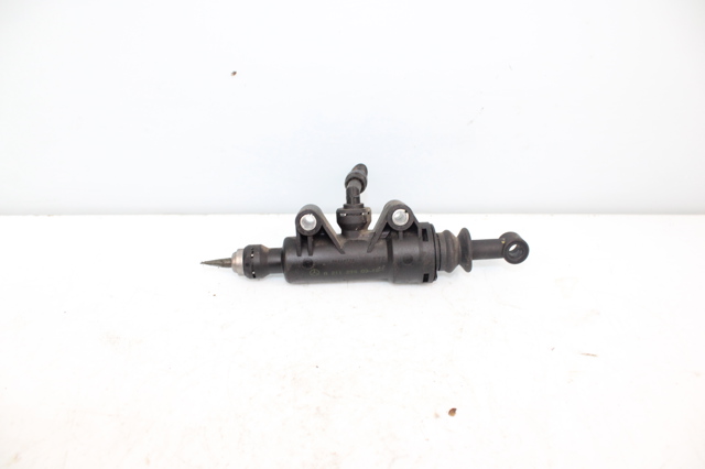 Bomba de embrague A2112900312 MERCEDES