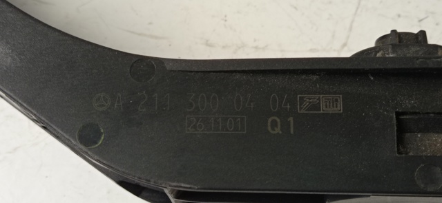 MERCEDES A2113000404 Pedal del acelerador  disponible Valladolid